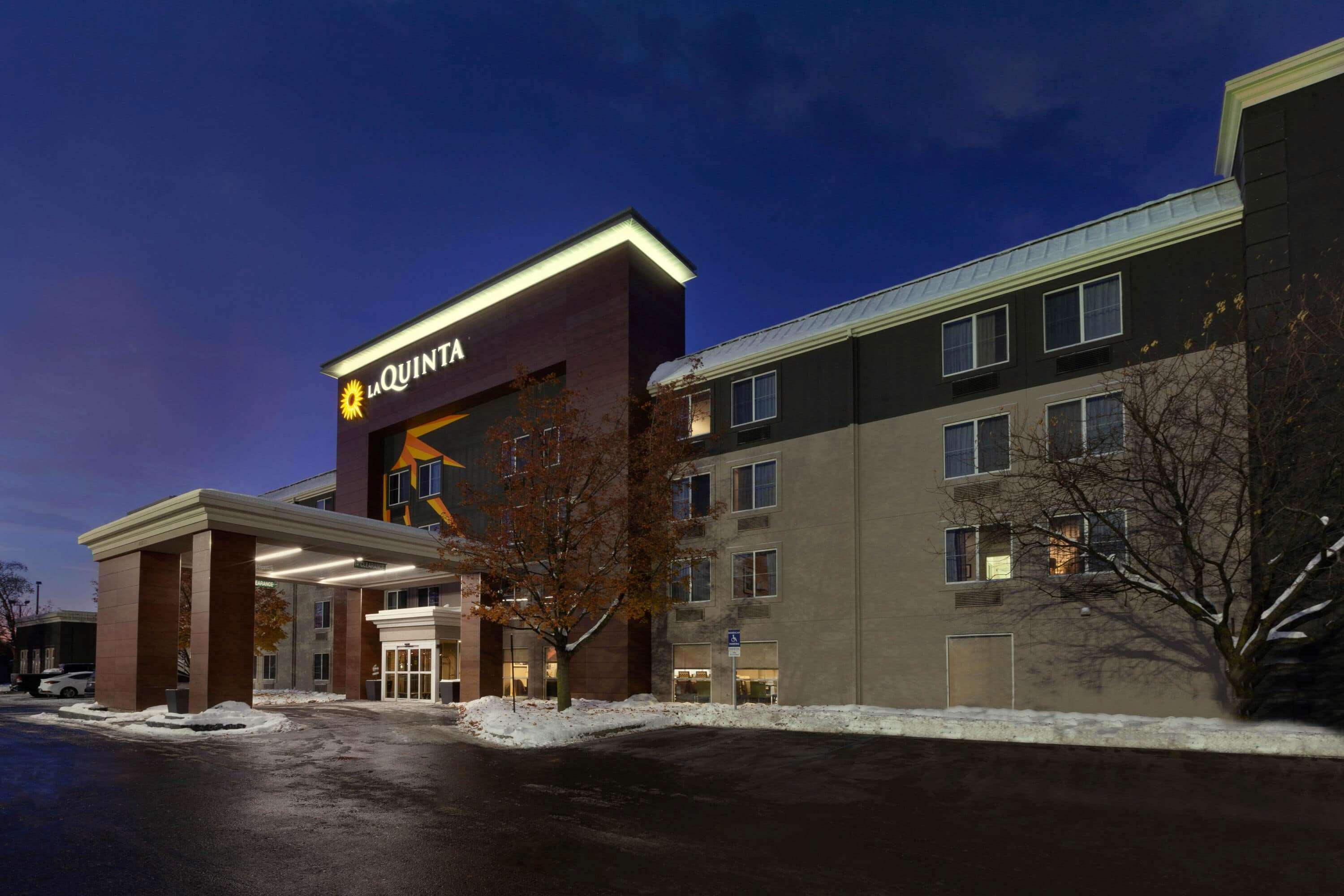 La Quinta By Wyndham Detroit Utica Hotel Buitenkant foto